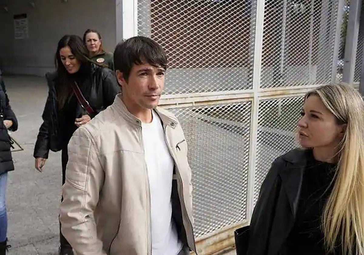 Juan José Ballesta sale, el 7 de noviembre, de declarar en los juzgados de Parla
