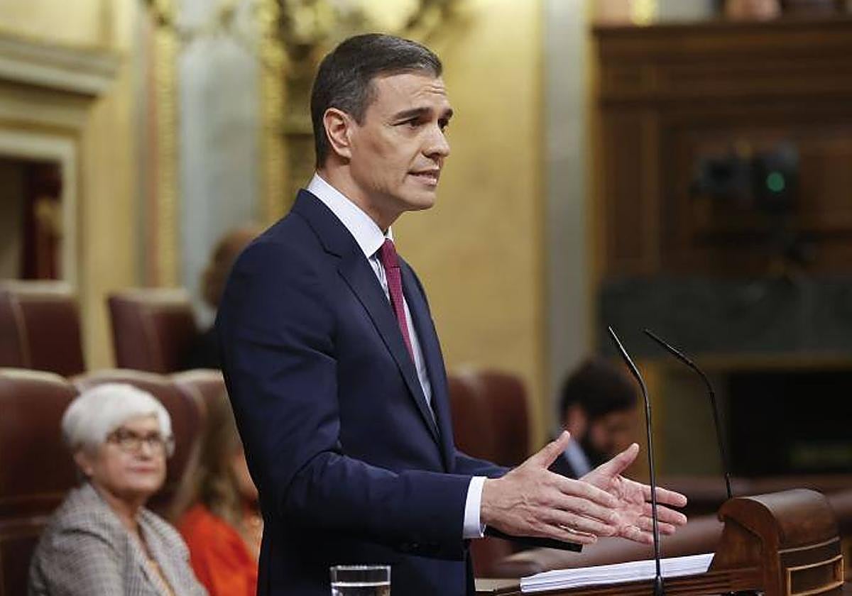 El candidato a la investidura, Pedro Sánchez, durante su intervención