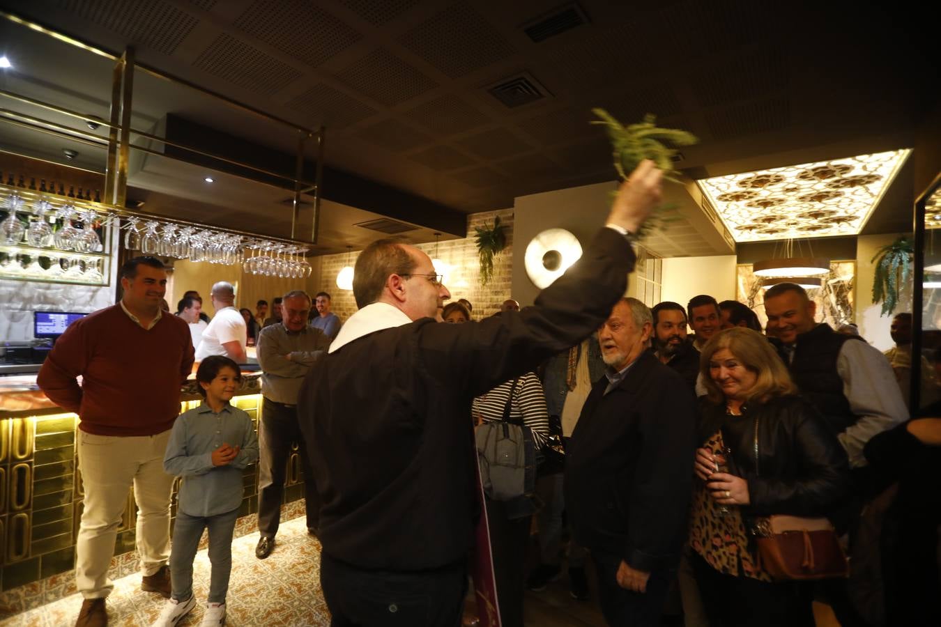 La esperada inauguración de la nueva Taberna la Bodeguilla, en imágenes