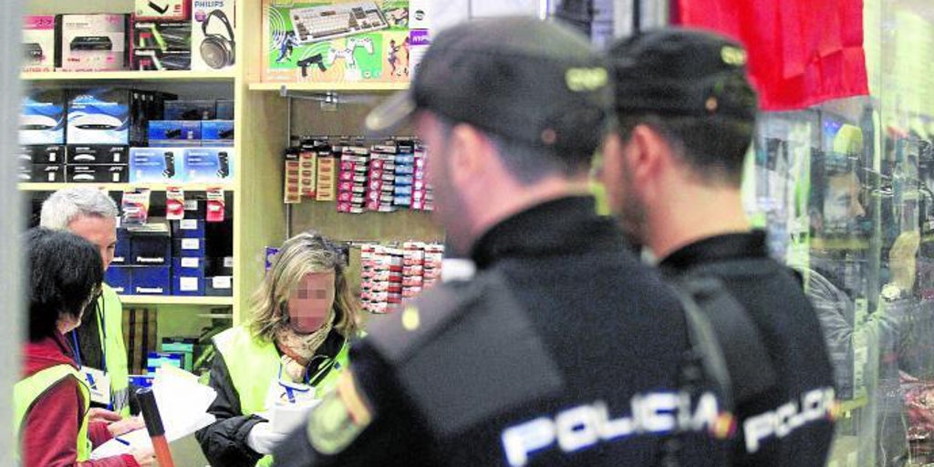 【欧浪】Cobo Calleja再爆大案！1.5万件假冒手机产品被查，四名华人被捕！