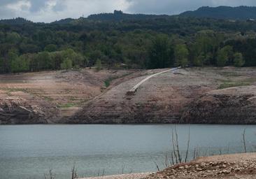 La Generalitat catalana alerta de una «sequía sin precedentes» y urge a ahorrar agua