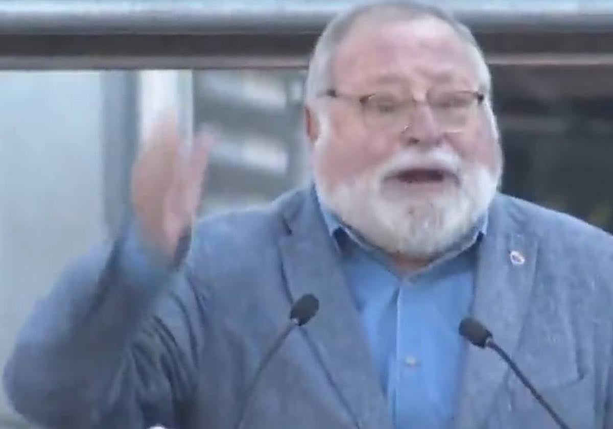 Fernando Savater, en la manifestación del 18N