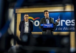 Mazón empieza a «descatalanizar» el valenciano por el traductor oficial de la Generalitat