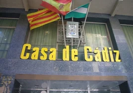 El activista de la Casa de Cádiz en Barcelona, absuelto: «Me han destrozado la vida con acusaciones falsas tan graves»