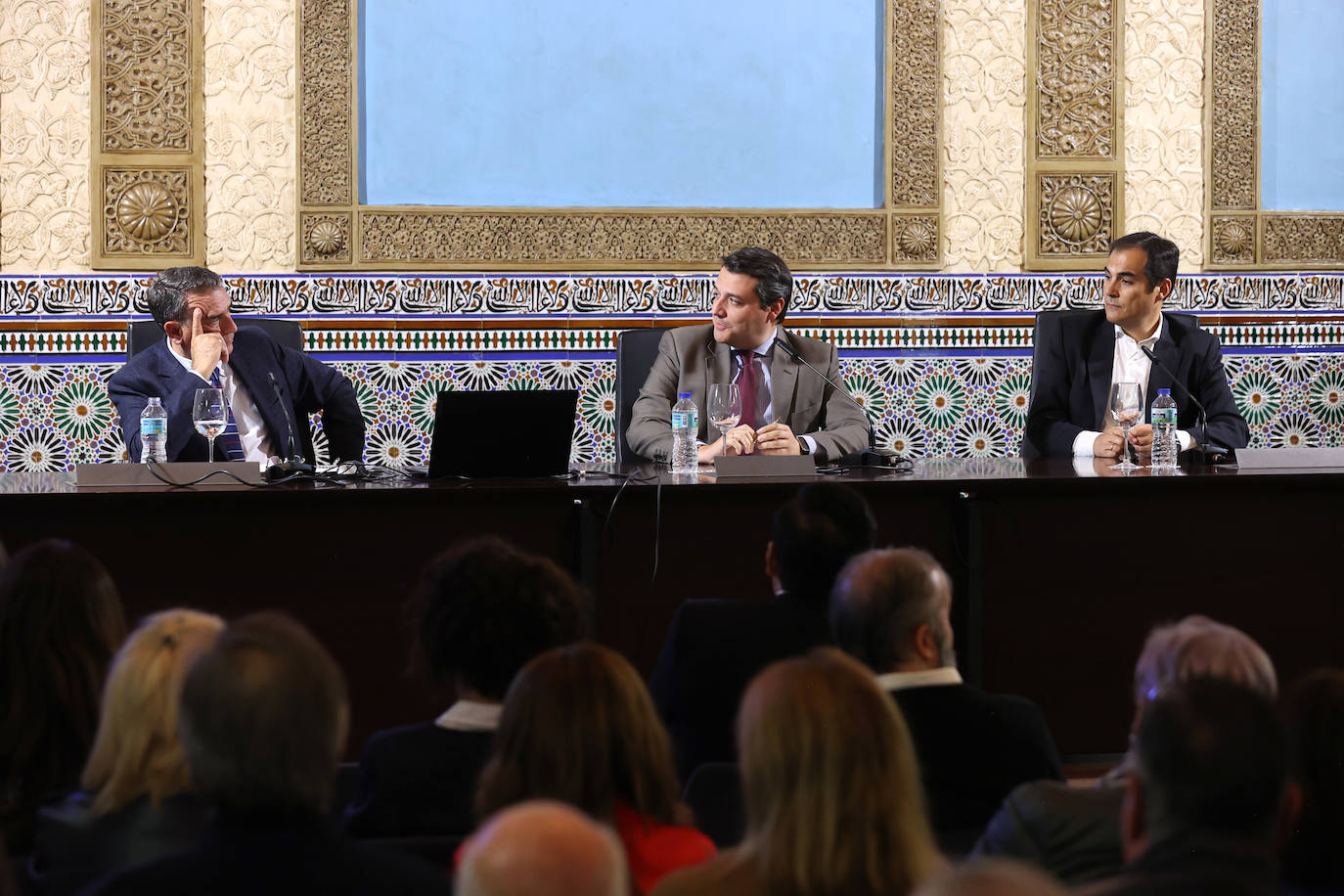 El foro del PP de Córdoba sobre la ley de amnistía, en fotos