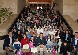 El alcalde de Albacete se compromete a considerar todas las propuestas del Pleno infantil