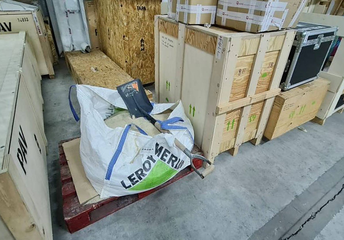 Imagen del almacén en el que se guarda la Colección de Arte Contemporáneo de la Generalitat Valenciana