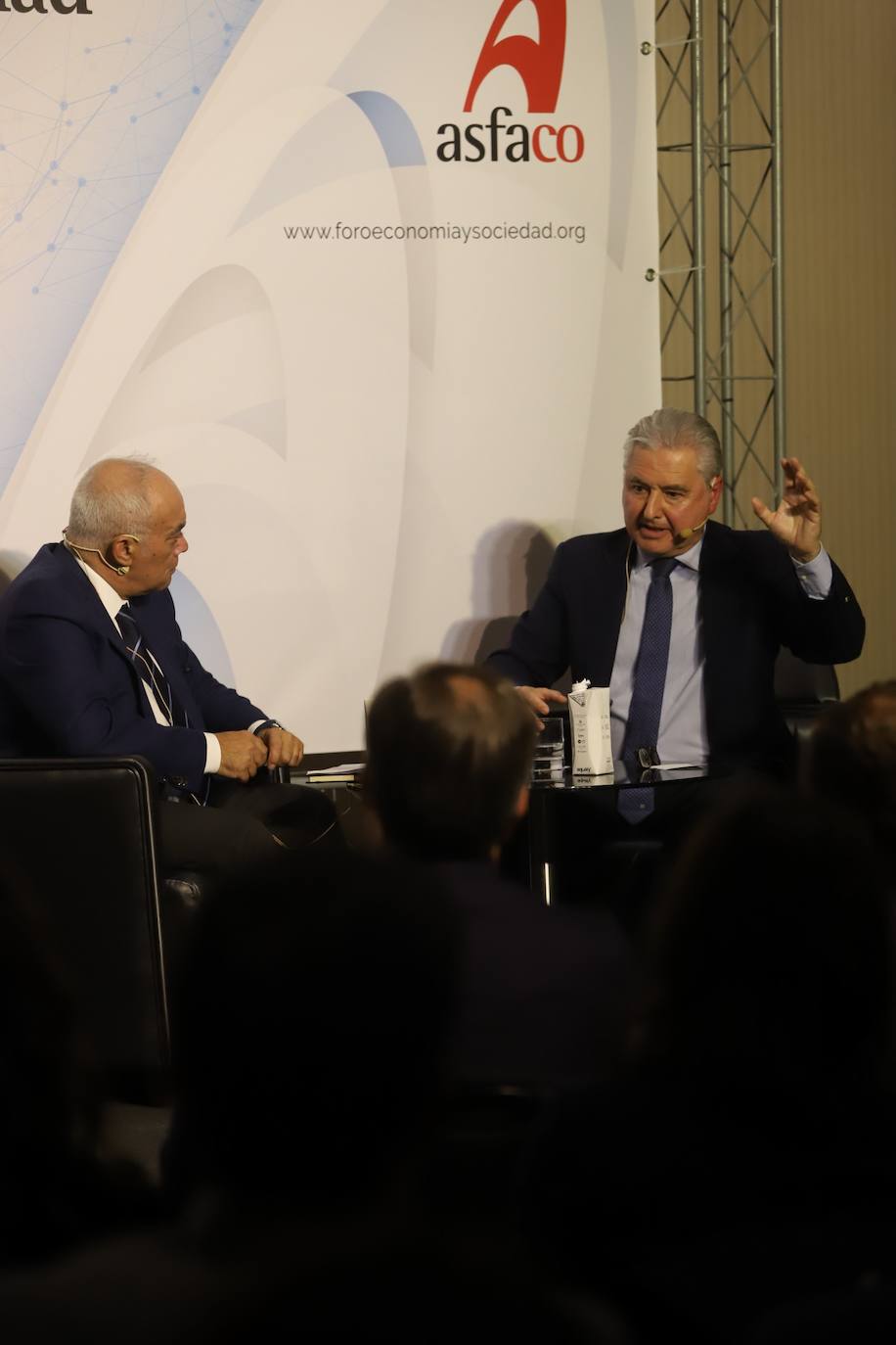 Fotos: la interesante charla de Javier Campos en el foro de Asfaco