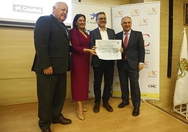 Fotos: la entrega de los premios de Investigación del Colegio de Médicos de Córdoba