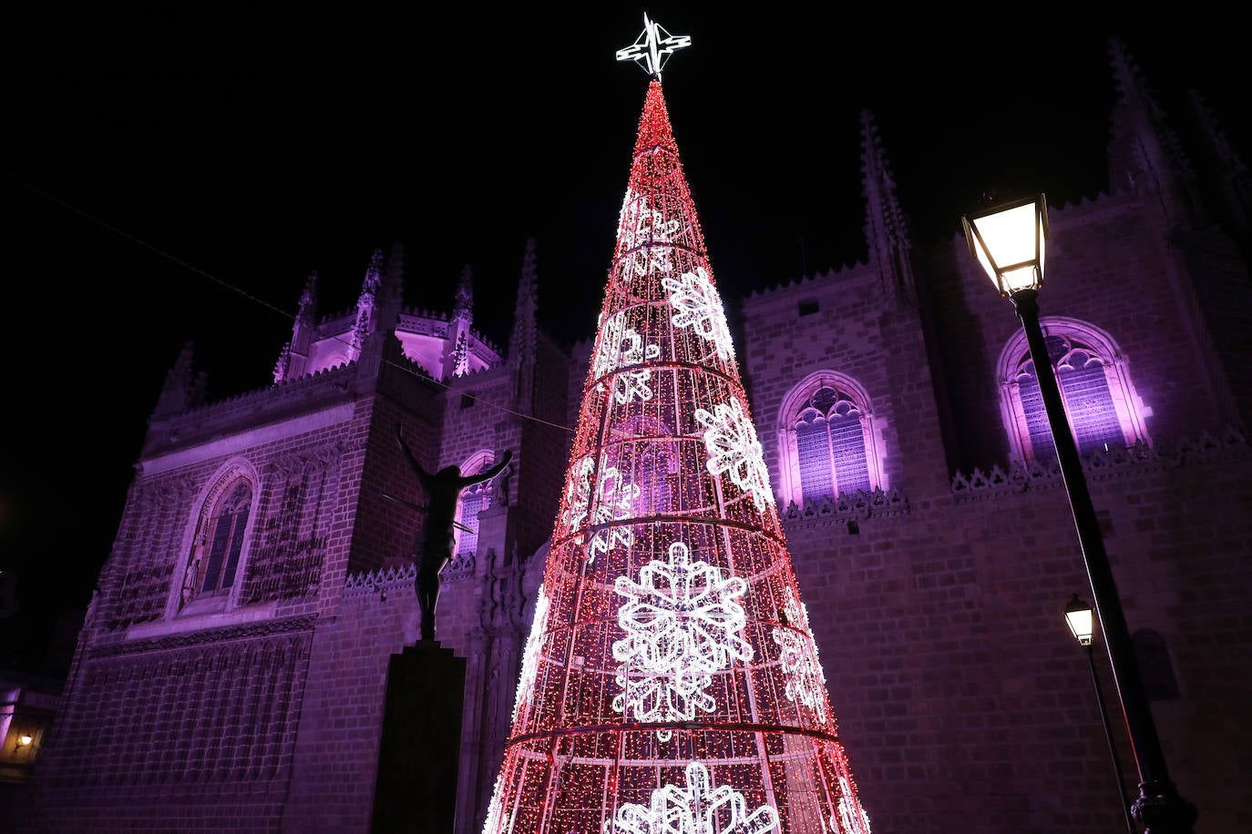 Así ha sido el encendido de luces de la Navidad en Toledo 2023