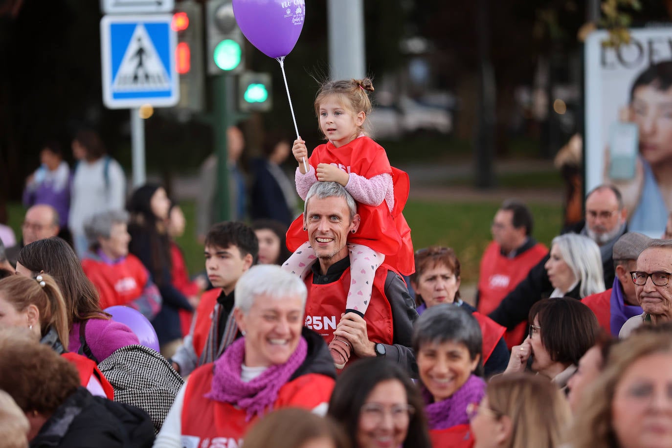 Fotos: la concurrida manifestación contra la violencia machista en Córdoba