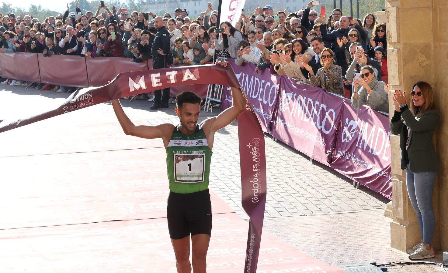Fotos: la espectacular Media Maratón de Córdoba 2023