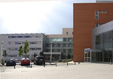 Herido un trabajador de 58 años tras caer de espaldas desde una altura de 5 metros en una nave de vinos de Mota del Cuervo