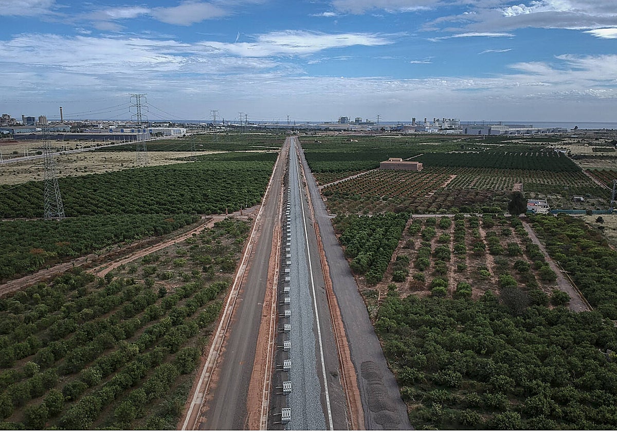 Vista aérea de los terrenos de Parc Sagunt II donde está prevista la instalación de la fábrica de baterias de Volskwagen