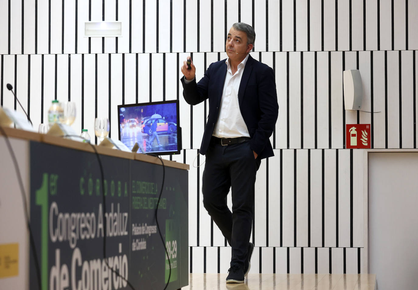 Fotos: comerciantes de toda Andalucía debaten en Córdoba su futuro