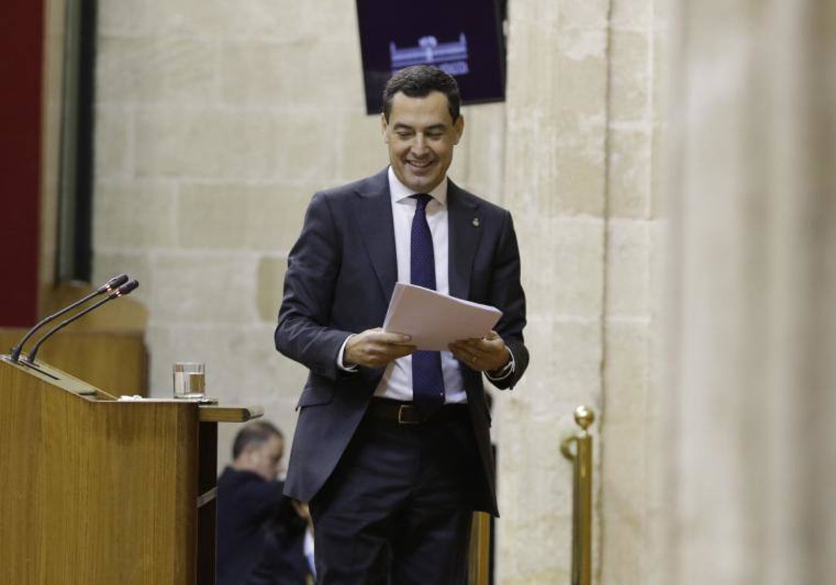 Juanma Moreno, en el Parlamento