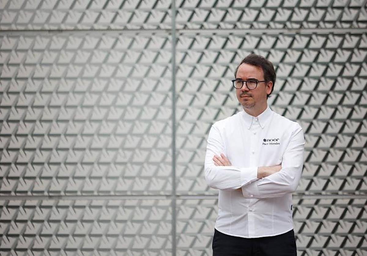 El chef cordobés Paco Morales, que ha logrado tres estrellas Michelin para su restaurante Noor