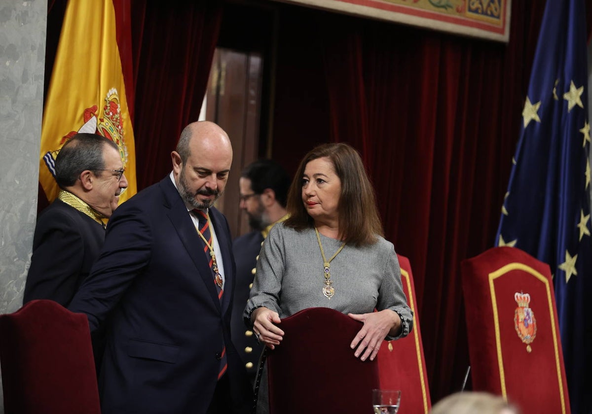 Los presidentes del Senado y del Congreso, Pedro Rollán (PP) y Francina Armengol (PSOE), en la apertura solemne de las Cortes