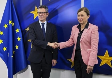 Bolaños recalca que si en las comisiones del 'lawfare' surge «algún hecho delictivo» se llevará a la Fiscalía