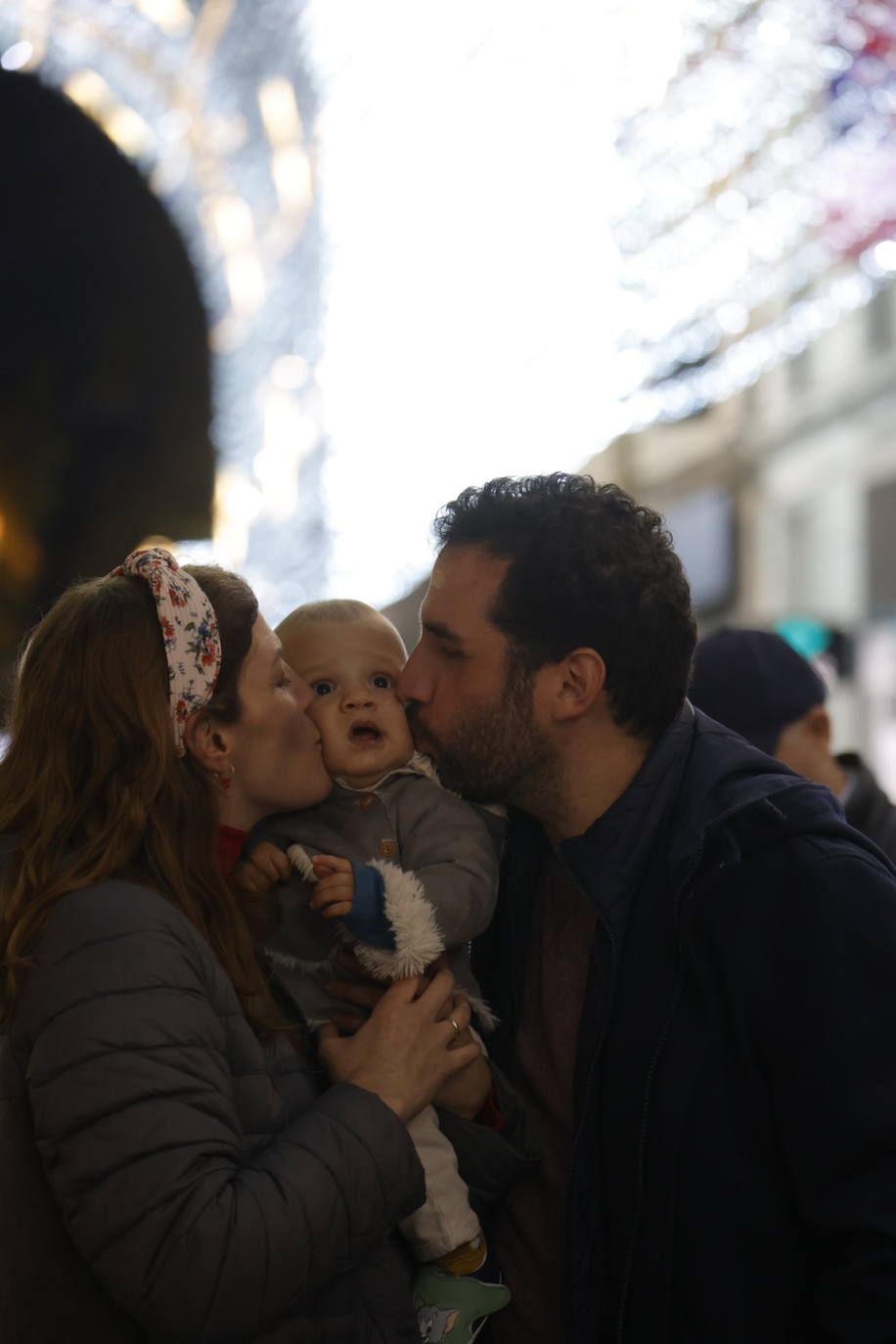 Fotos: el multitudinario encendido del alumbrado de Navidad en Córdoba