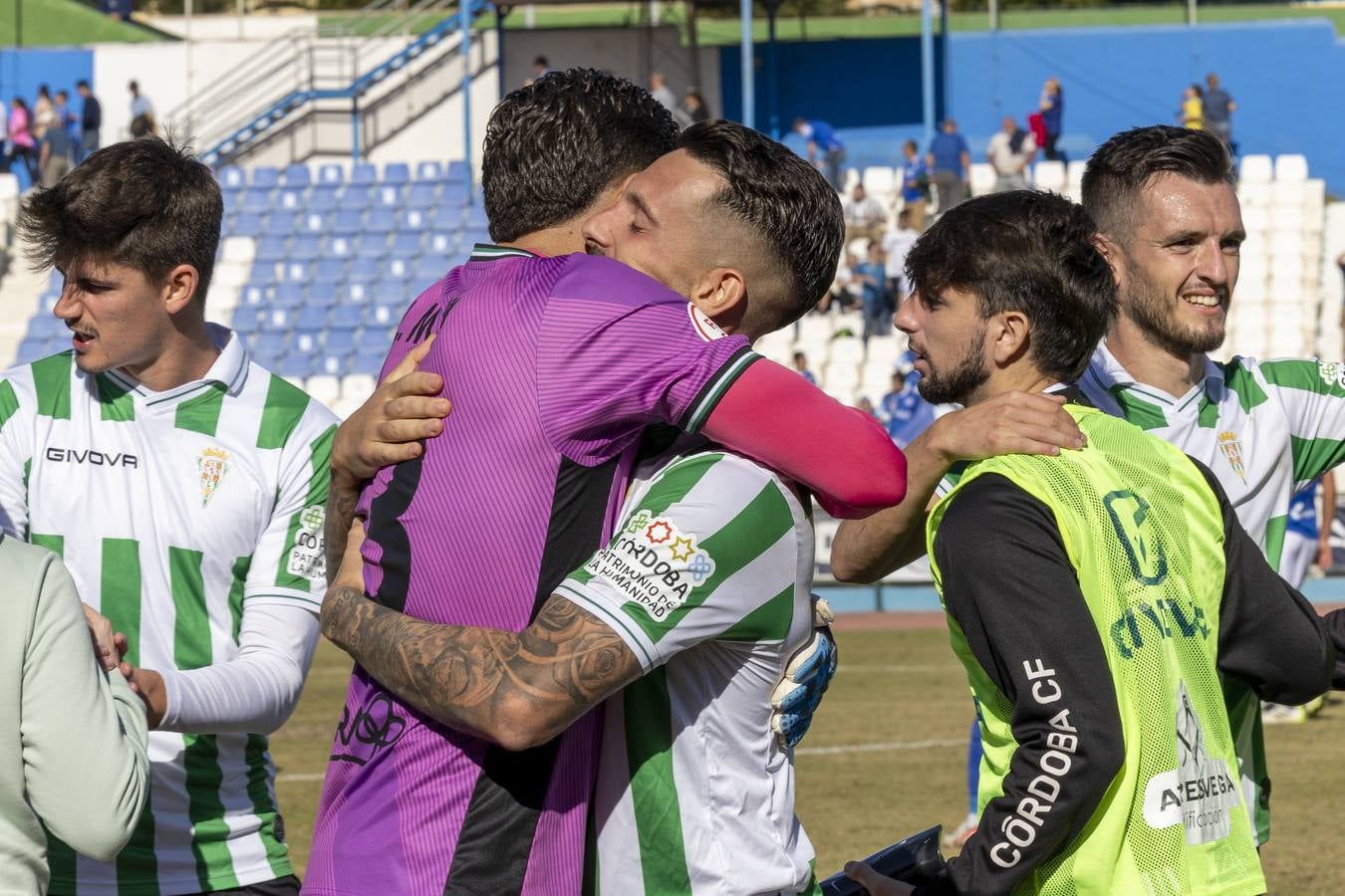 El Melilla-Córdoba CF y el gran susto con Gudelj, en imágenes