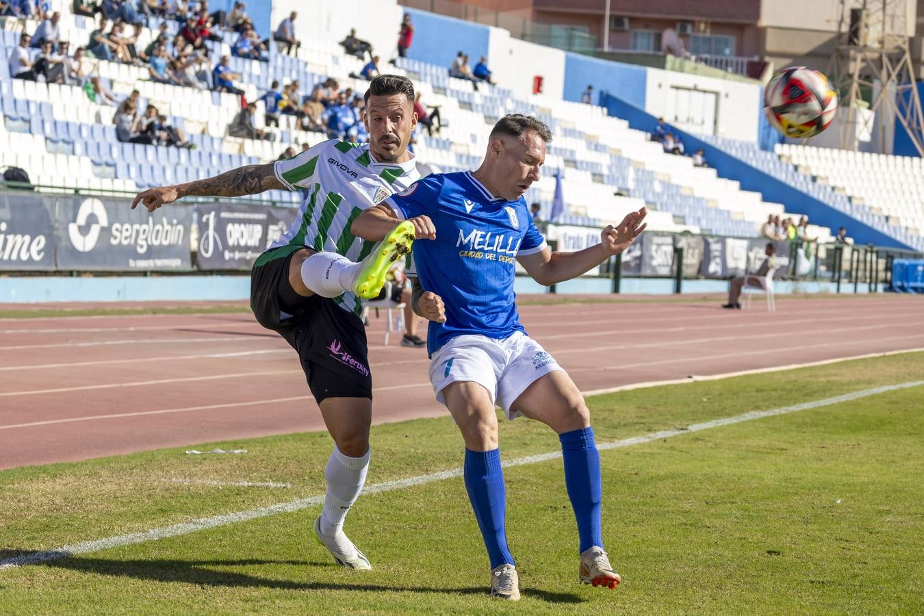 El Melilla-Córdoba CF y el gran susto con Gudelj, en imágenes