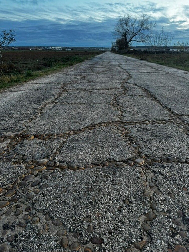 Acusan a la Diputación de Cuenca de negarse a arreglar un tramo de 15 kilómetros de una carretera de la provincia