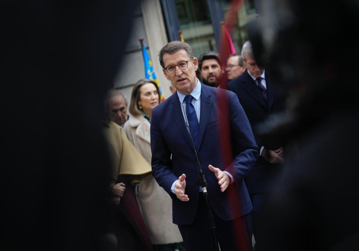 Feijóo contraataca y Sánchez se mueve: tanteo entre reproches por el CGPJ y la vacante del TC