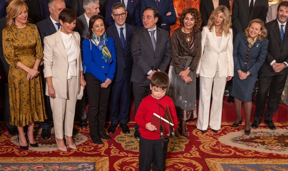 Pablo Ruiz, un alumno de segundo de Primaria, ha expuesto el artículo 39, sobre la protección de las familias, y ha protagonizado uno de los momentos más emotivos de la jornada