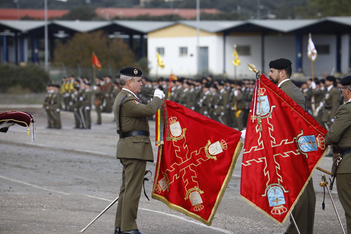 Fotos: La imponente parada militar de la Brigada &#039;Guzmán el Bueno X&#039; en Córdoba