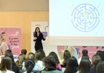 Se buscan ingenieras, matemáticas, físicas... Arranca STEM Talent Girl para captar talento femenino