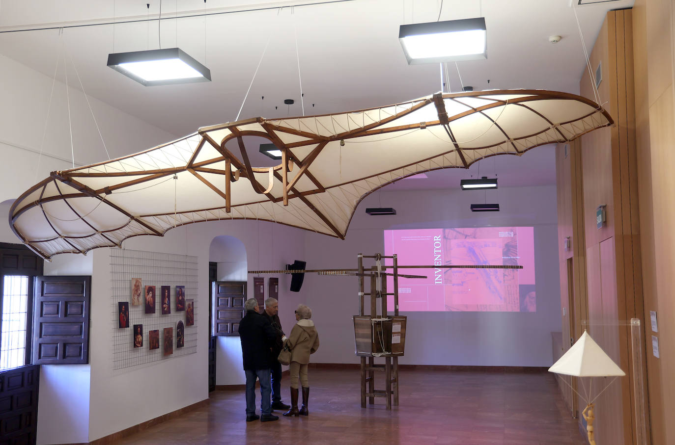 Fotos: La exposición de Leonardo Da Vinci en el Palacio de Congresos