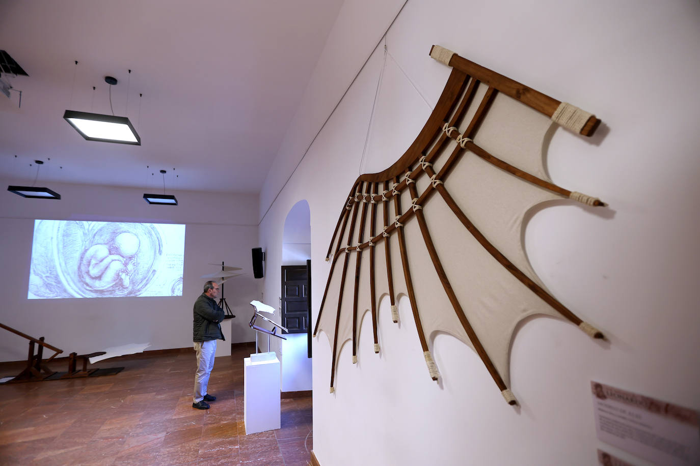 Fotos: La exposición de Leonardo Da Vinci en el Palacio de Congresos