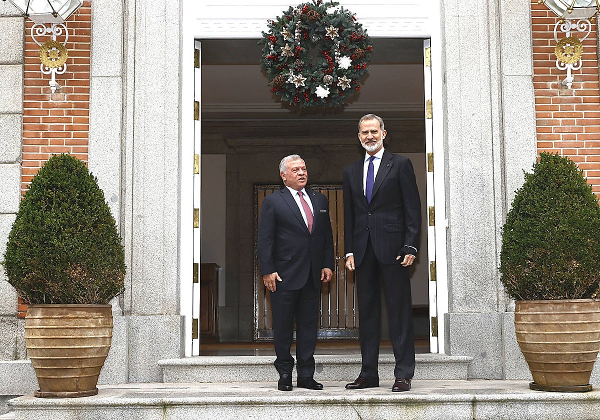 Abdalá de Jordania y Felipe VI, en el Palacio de la Zarzuela