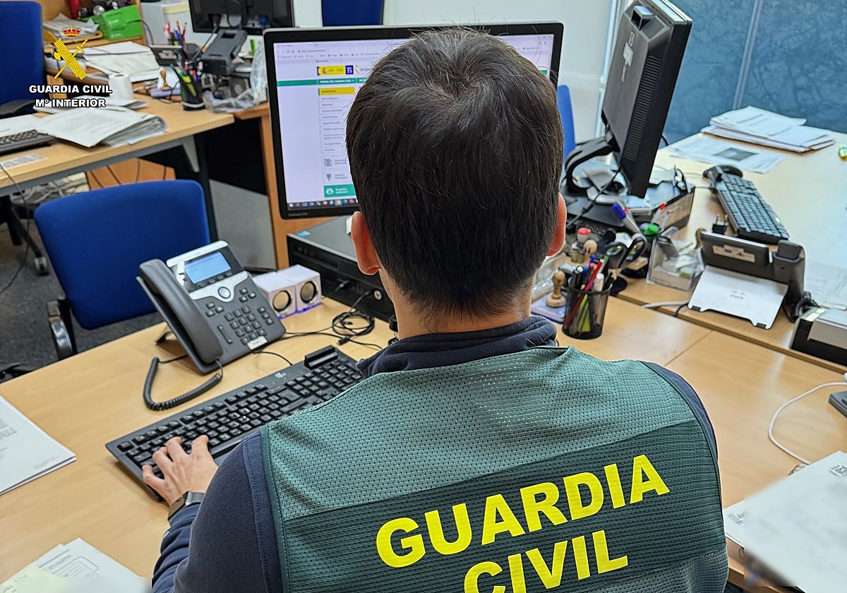 Imagen de archivo de un agente de la Guardia Civil