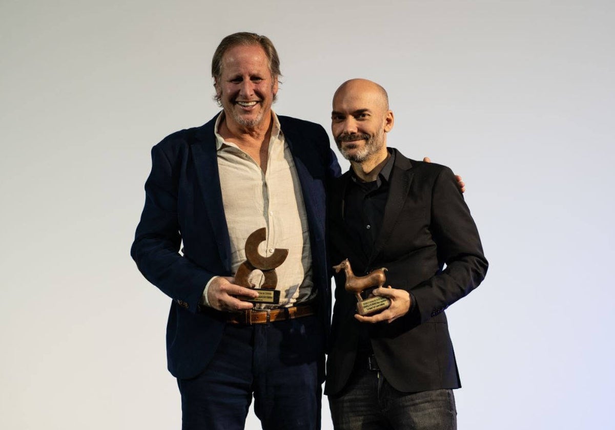 Javier Gutiérrez, con Gerardo Olivares, embajador cinematográfico de Córdoba