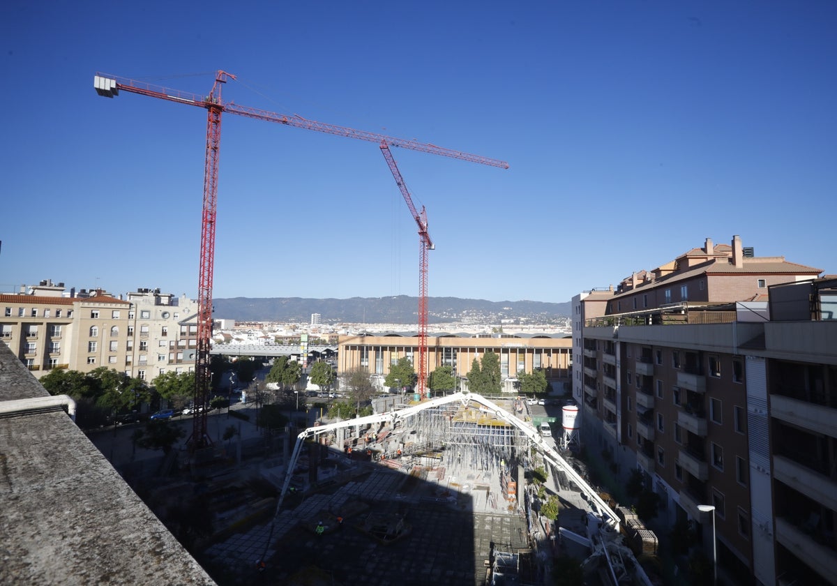 Obras del futuro hotel Mezquita Center junto a la estación AVE de Córdoba