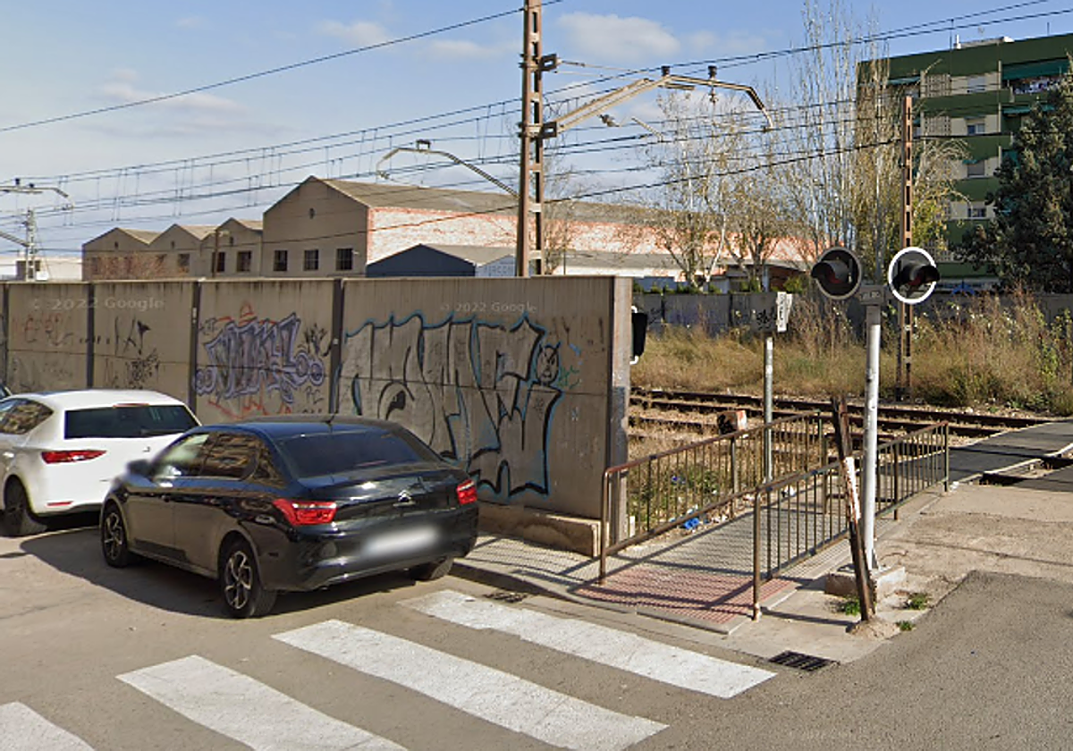 Imagen de archivo del punto negro del paso a nivel de Alfafar (Valencia)