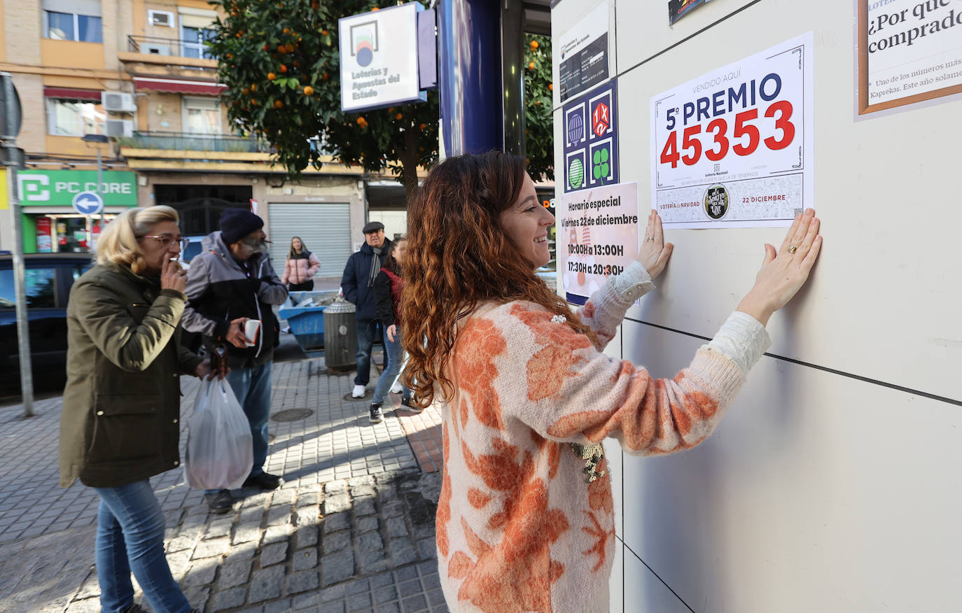Fotos: la celebración de la Lotería de Navidad en Córdoba