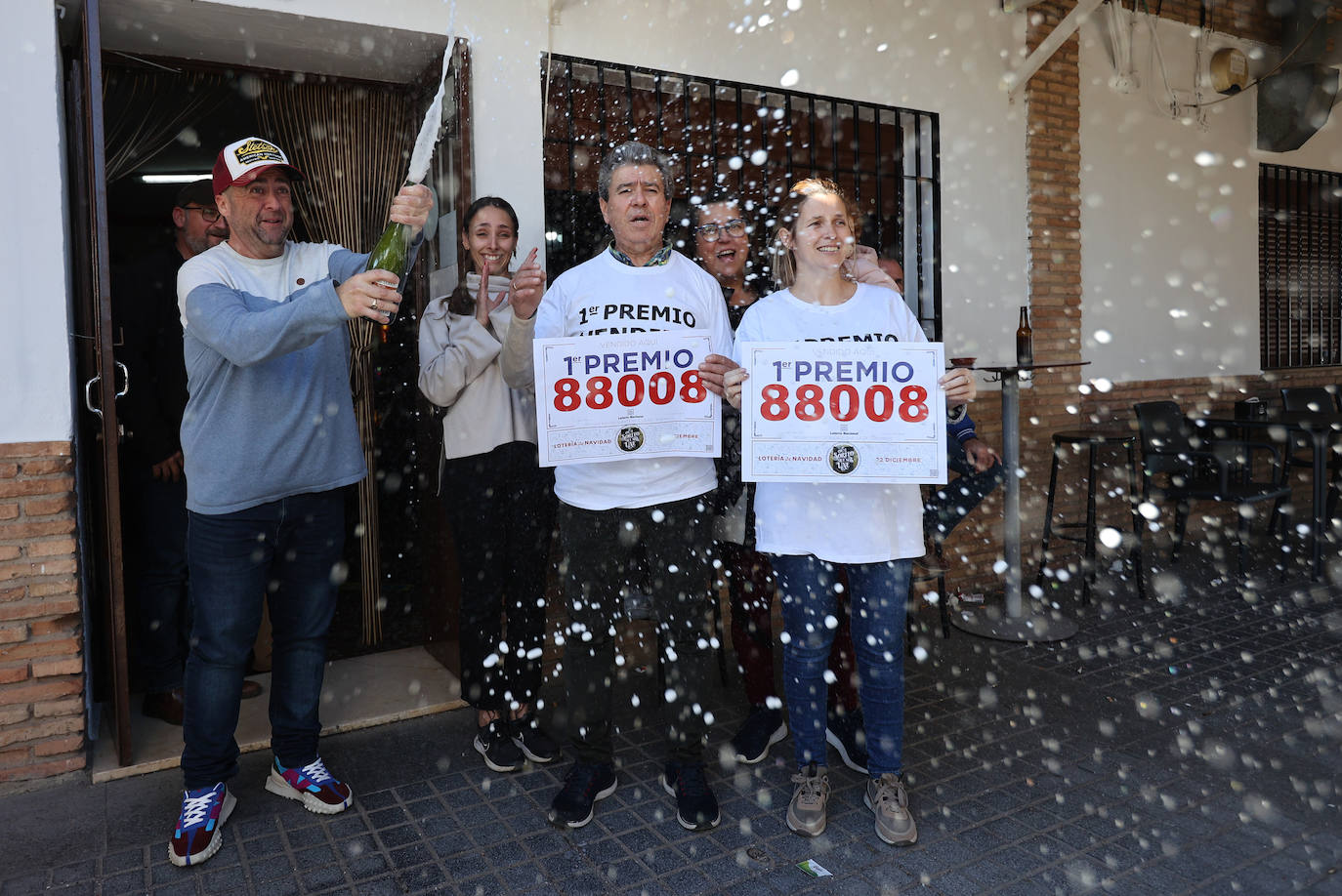 Fotos: la celebración de la Lotería de Navidad en Córdoba