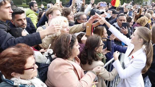 Contundente mensaje del Rey en defensa de la Carta Magna y la división de poderes