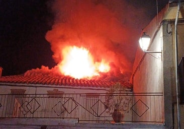 Fallece uno de los heridos en el incendio de una casa en Ávila en Navidad