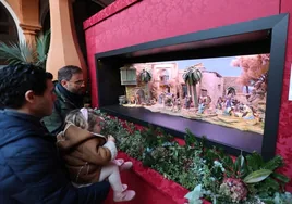 Belenes en Córdoba: un camino por las ventanas al nacimiento de Jesús