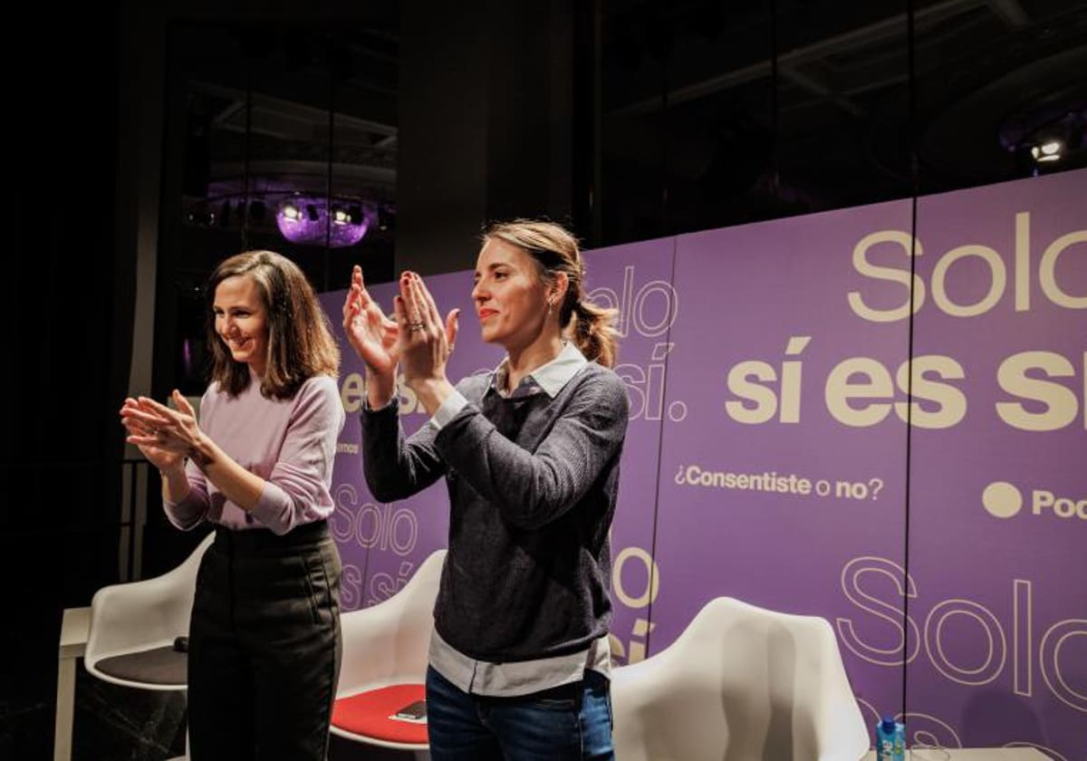 Las exministras Ione Belarra e Irene Montero, en el acto de Podemos '¿Consentiste o no? Solo sí es sí'