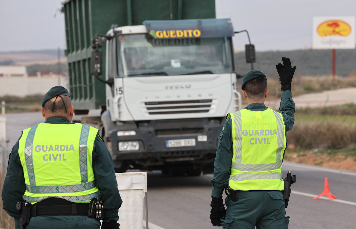 Fotos: un día en las entrañas del Equipo Roca de la Guardia Civil