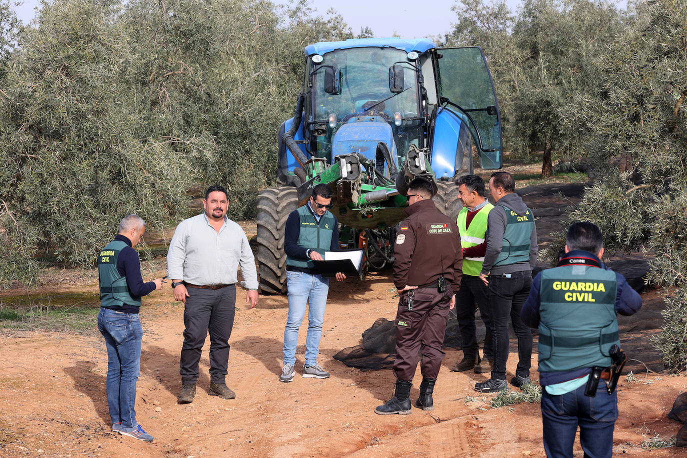 Fotos: un día en las entrañas del Equipo Roca de la Guardia Civil