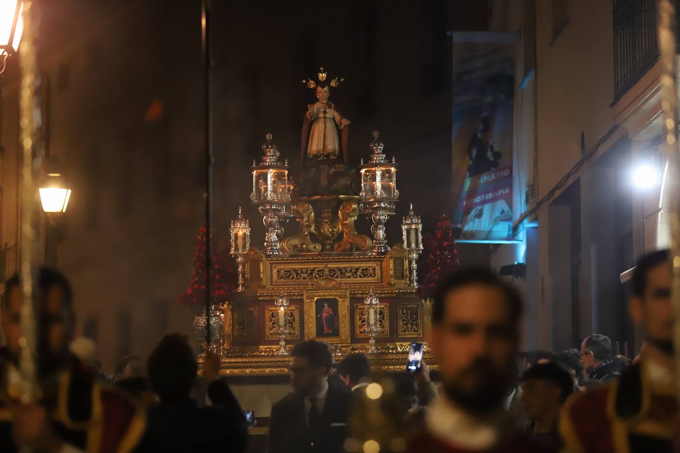 Fotos: la elegante procesión del Niño Jesús de la Compañía en Córdoba