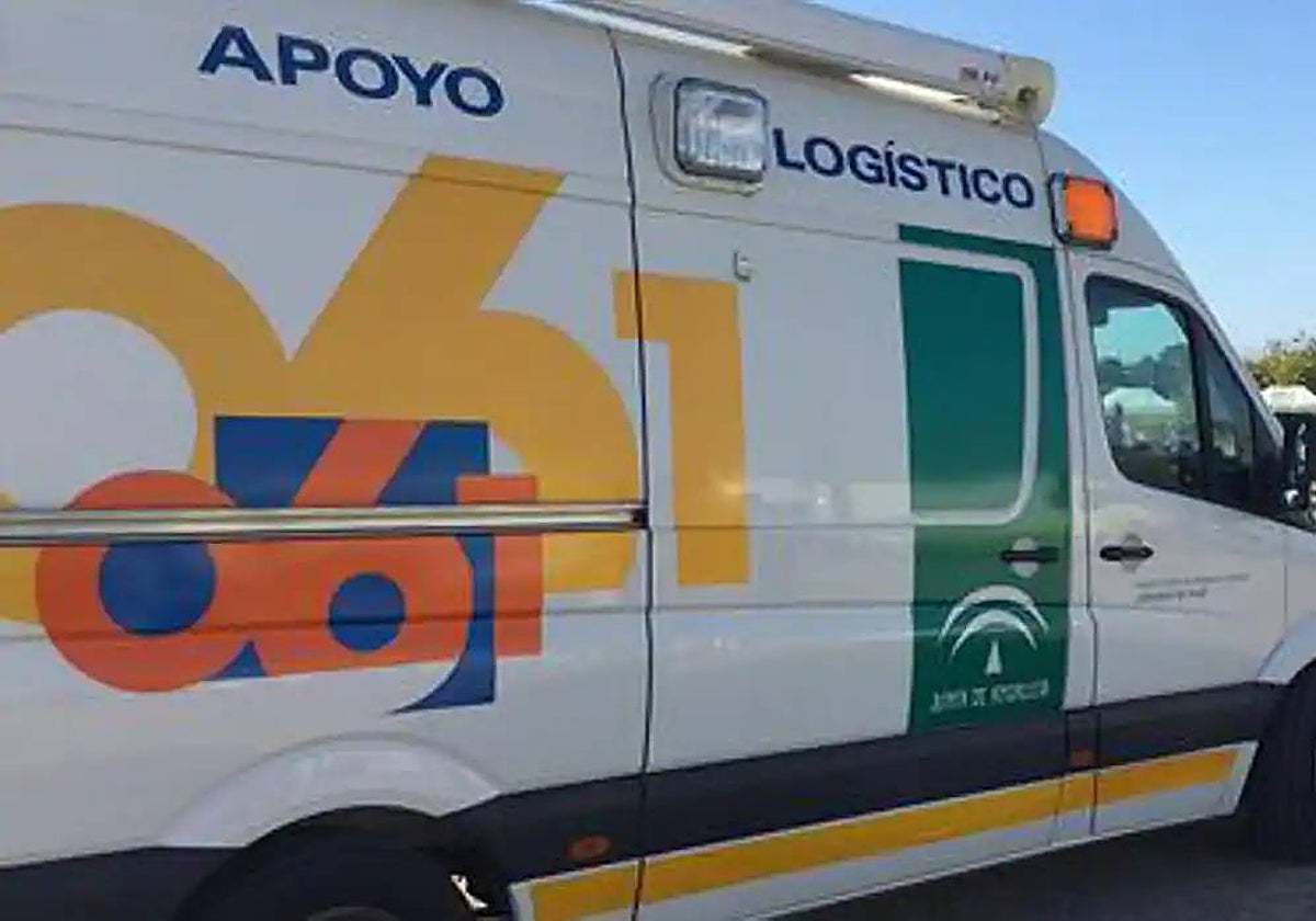 El médico se tuvo que refugiar en una ambulancia