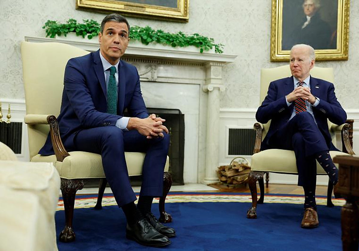Pedro Sánchez durante la reunión con el presidente norteamericano, Joe Biden, en la Casa Blanca