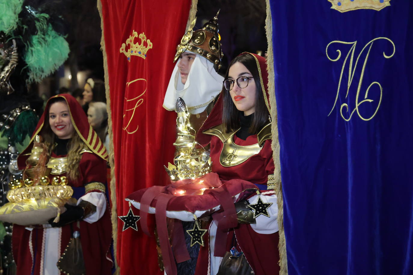 Fotos: El novedoso y espectacular final de la Cabalgata de los Reyes Magos de Córdoba